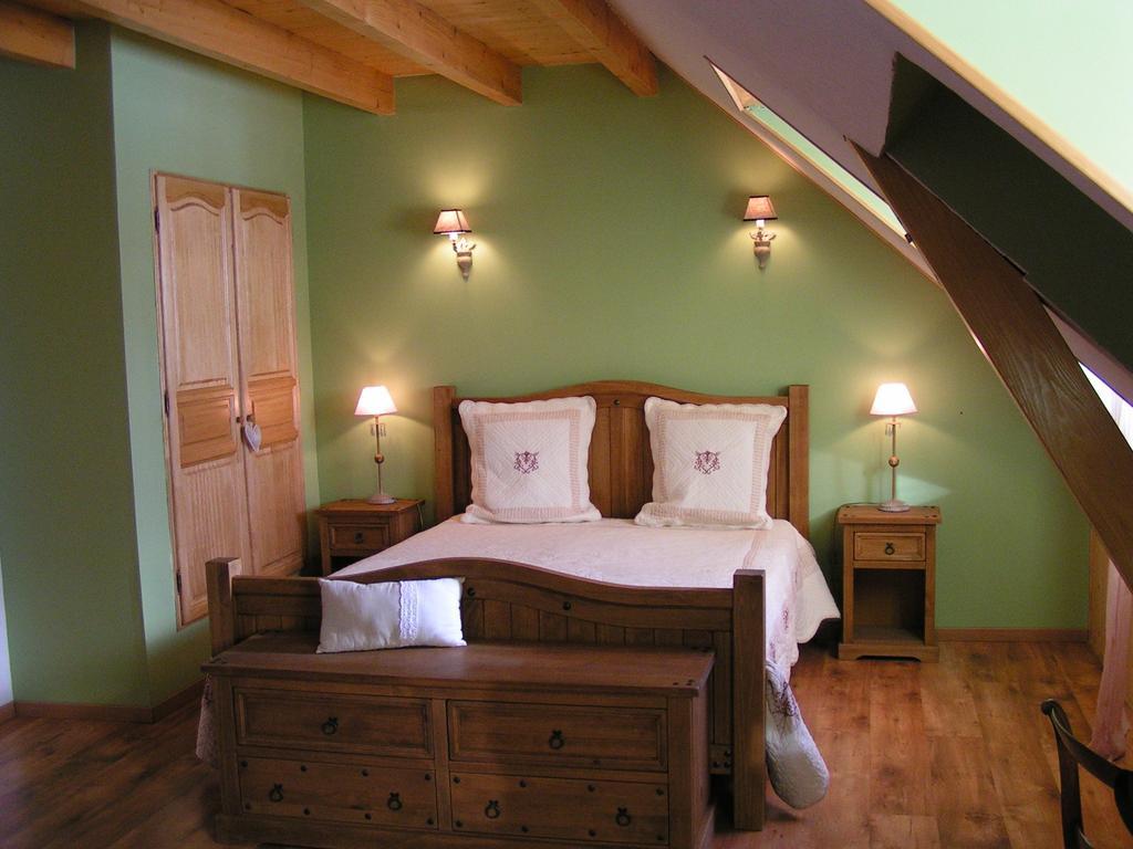 La Freneraie Hotell Paulhac  Rum bild